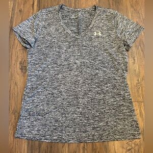 Under Armour Women's Heathered Black V-Neck Tee